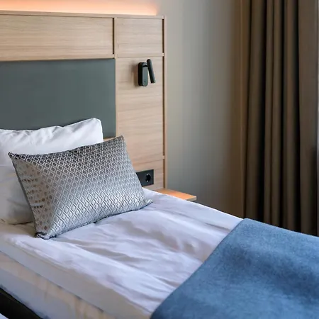 斯坦德古尔冈品质酒店 酒店 约维克