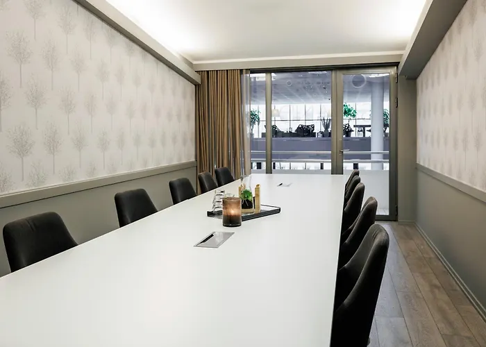 Quality Отель Йёвик