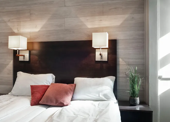 Отель Quality 4*