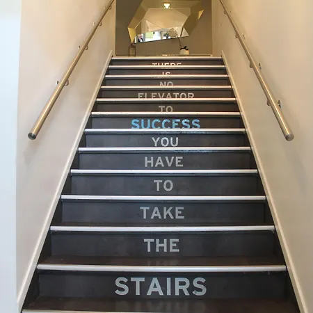 Quality Ξενοδοχείο 4*